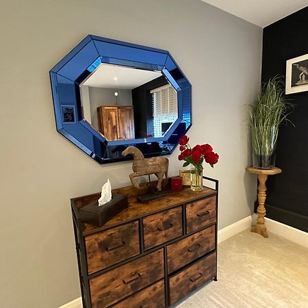 Tower Bridge, Boutique, Shad Thames Butlers Wharf Secure Parking , Balcony View Of Shard, Luxury With Van Parking Upto 4 Vans Ideal For Builders Shopfitters Secure Cctv Londres Exterior foto